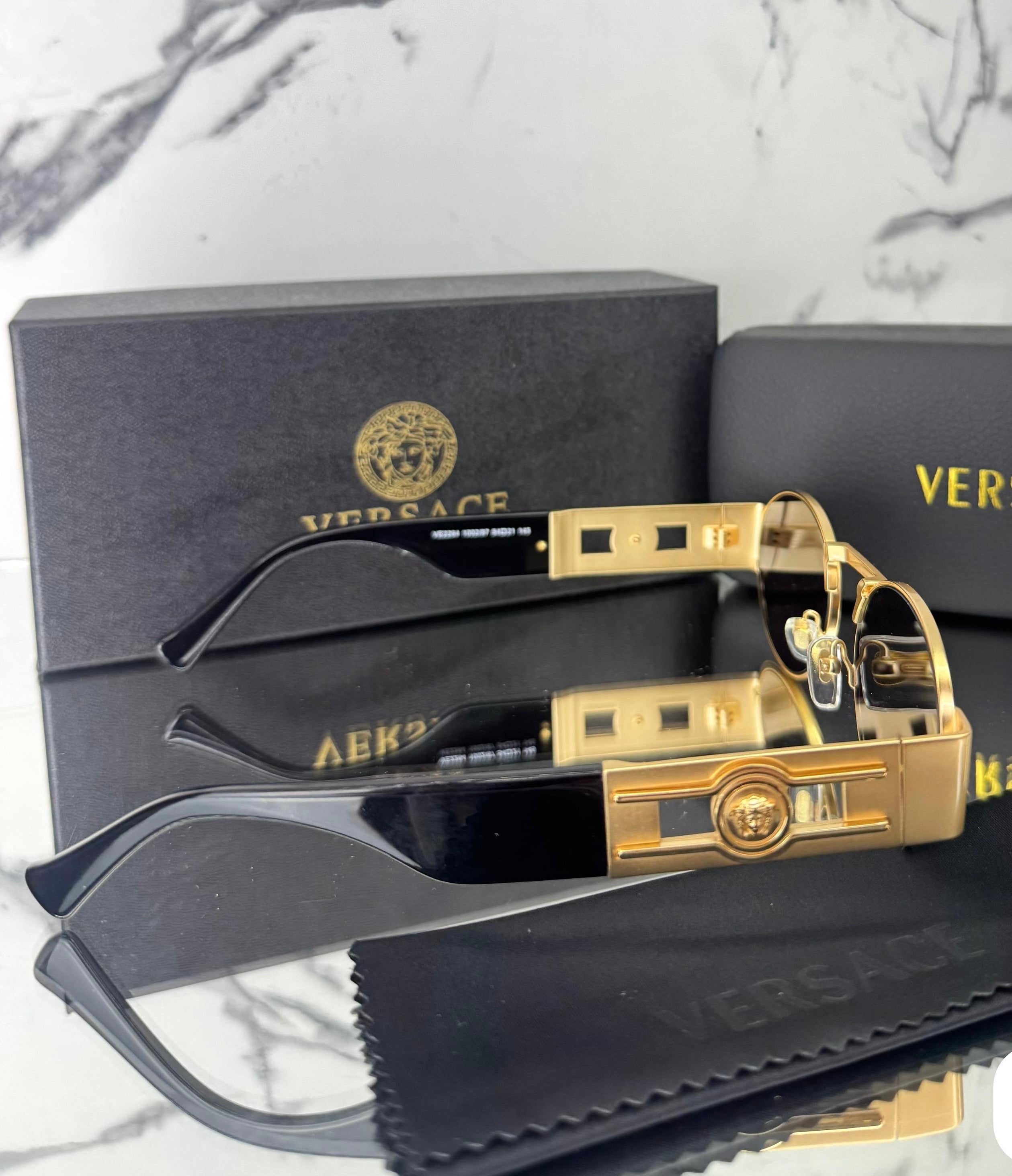 VERSACE1