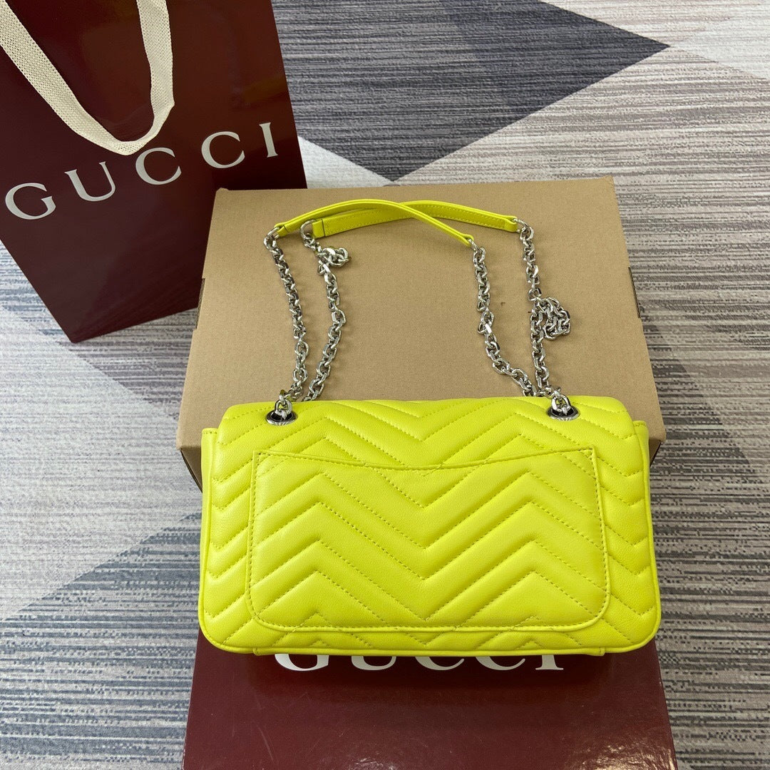 Bolso de hombro GG Marmont tamaño mediano