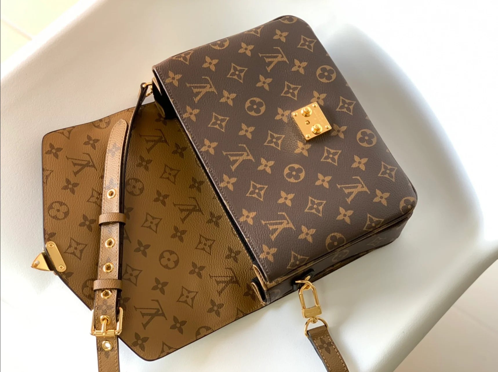 POCHETTE METIS