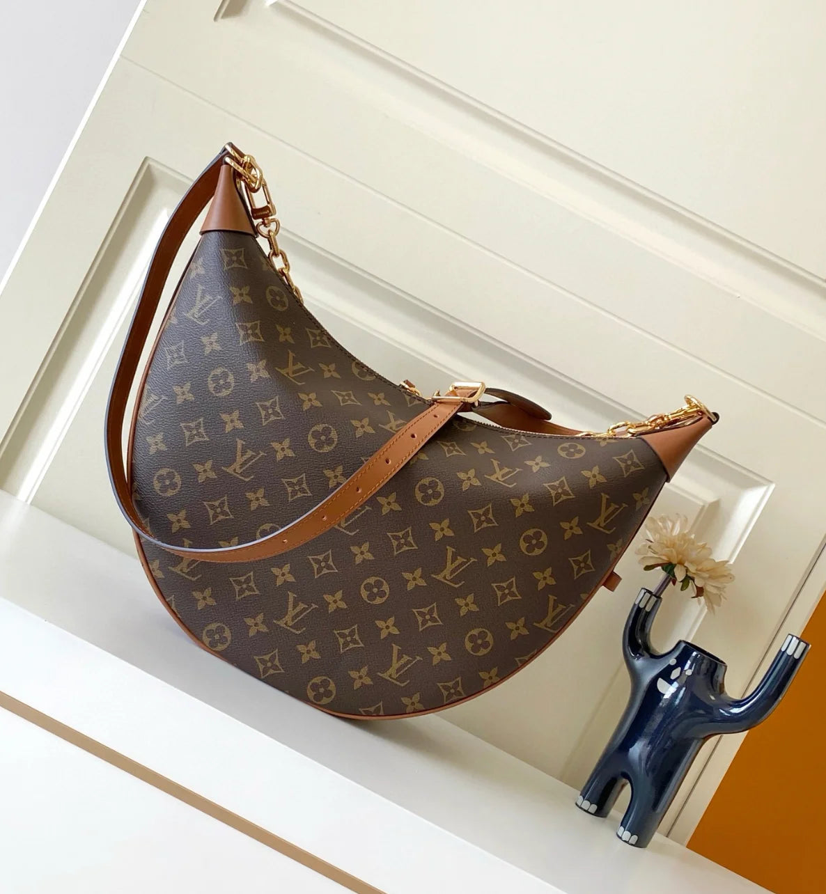 LOOP HOBO BAG MONOGRAM