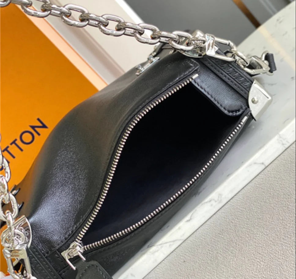 BAÚL LATERAL MM NEGRO