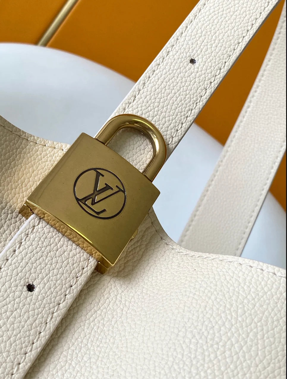 LOU KEY HOBO LIMESTONE
