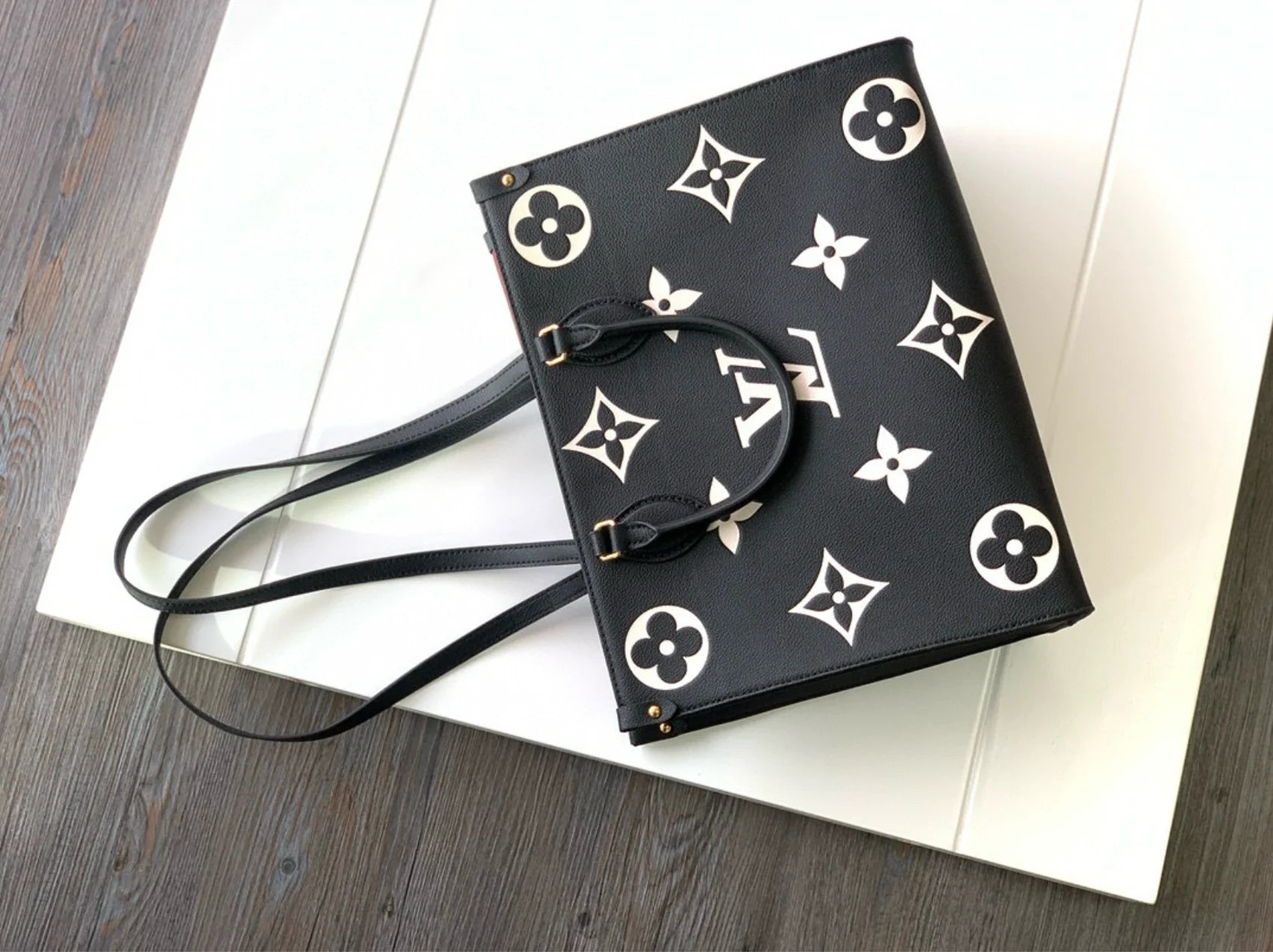 ONTHEGO MM NEGRO/ BEIGE