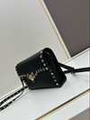CROSS ROCKSTUD