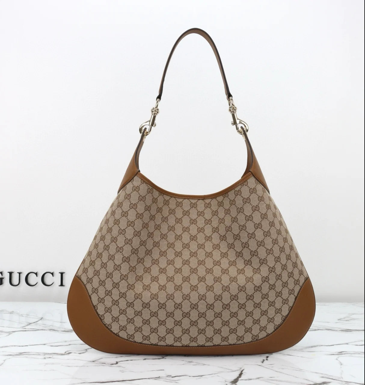 BOLSO PARA EL HOMBRO GRANDE