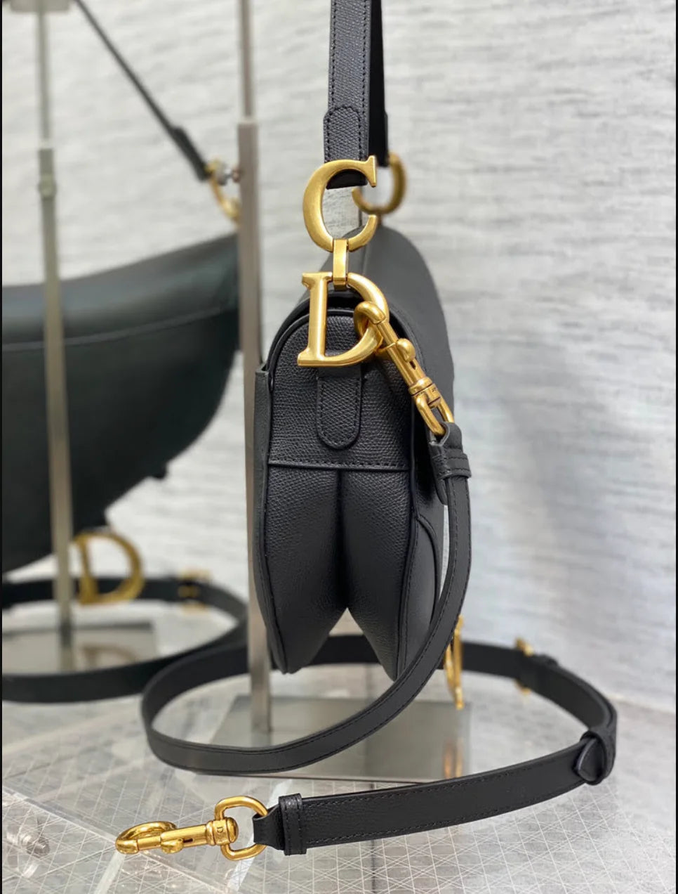 SADDLE NEGRO