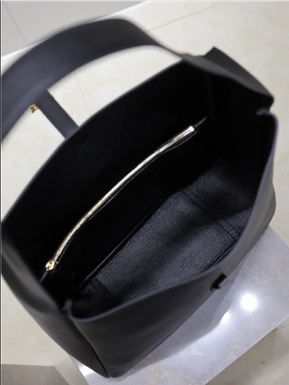 LE 5 A 7 LARGE NEGRO
