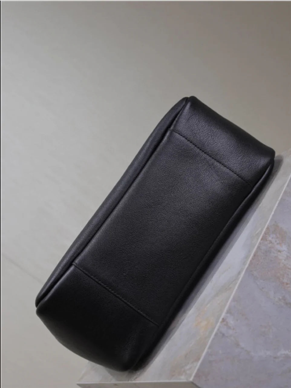 LE 5 A 7 LARGE NEGRO