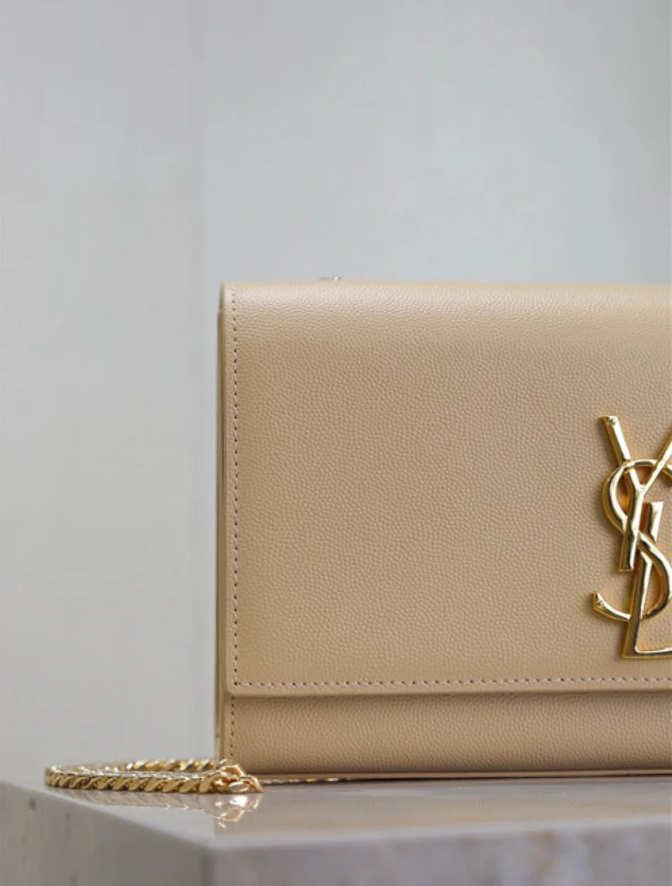 KATE BEIGE