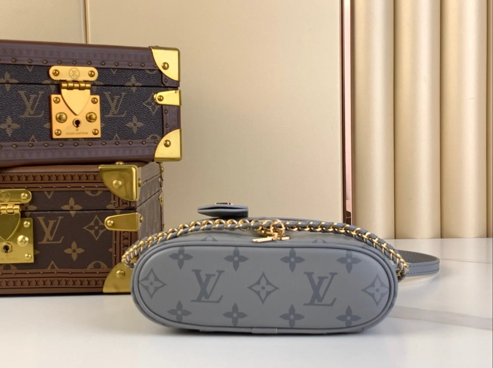 VANITY CHAIN GREY