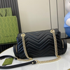 MARMONT NEGRO CON BOLSOS