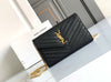 CARTERA CON CADENA NEGRO