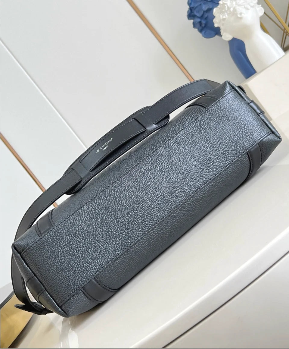 Bolso LV Biker MM BLACK