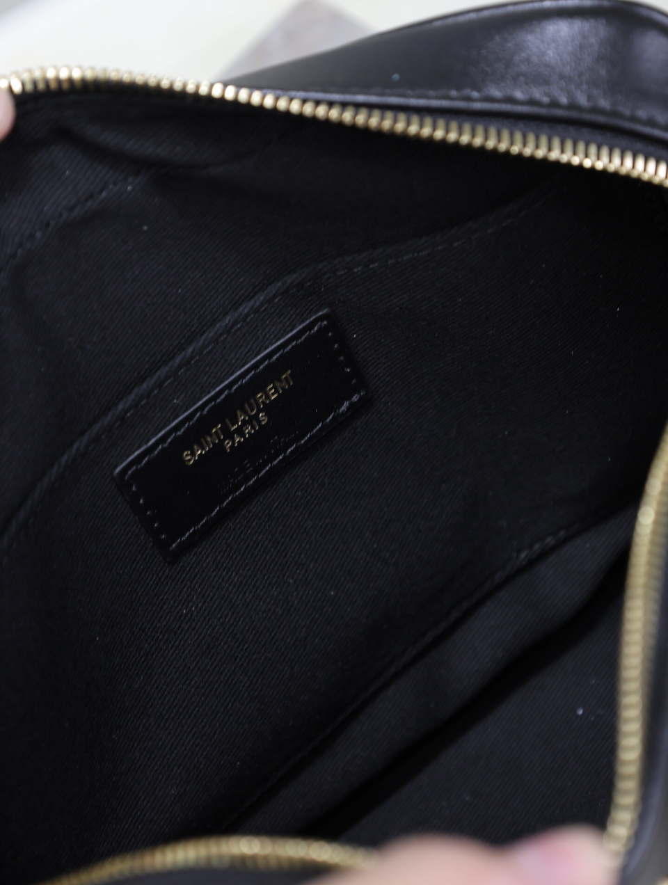 LOU CAMERA BAG BLACK