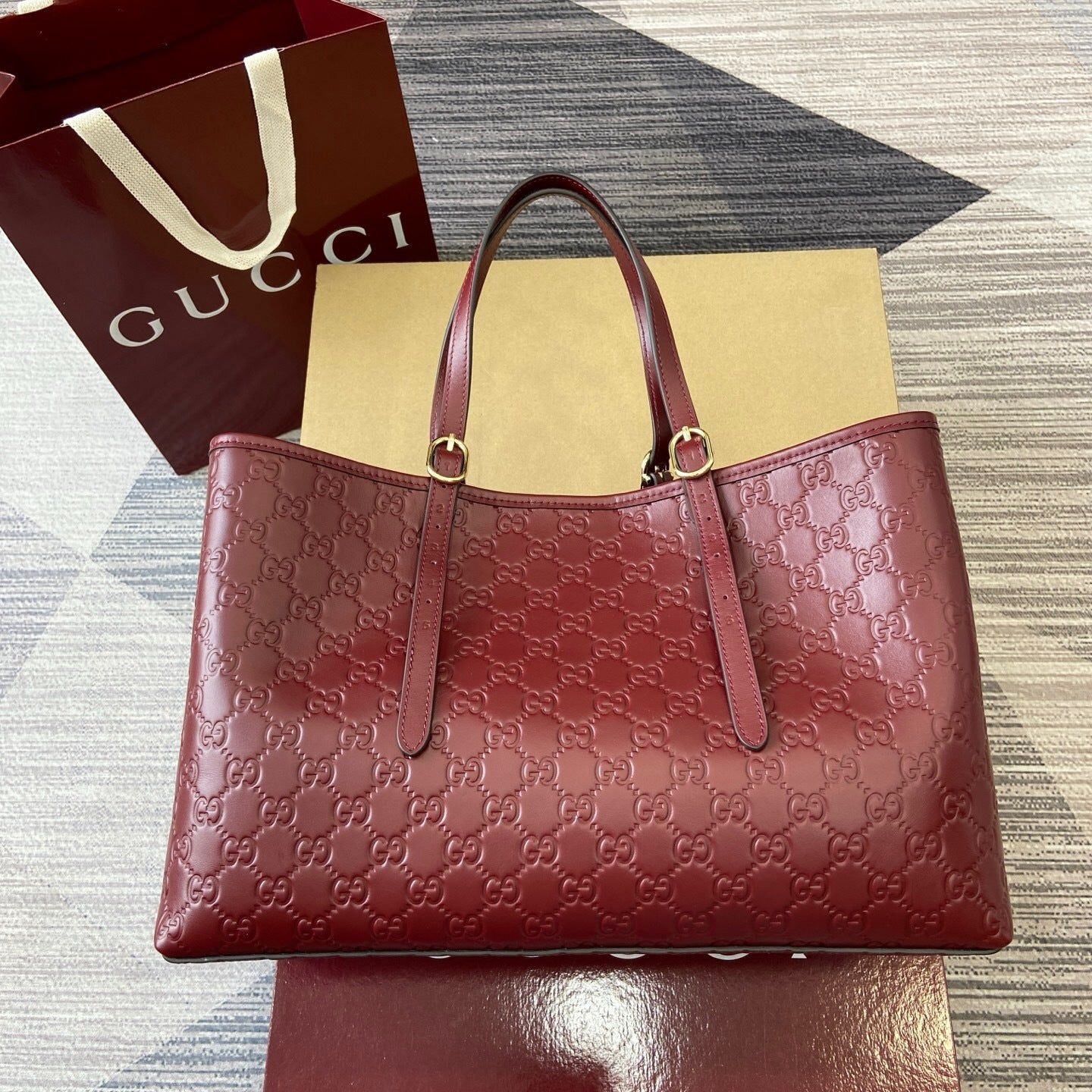 Bolso tote GG Emblem tamaño grande