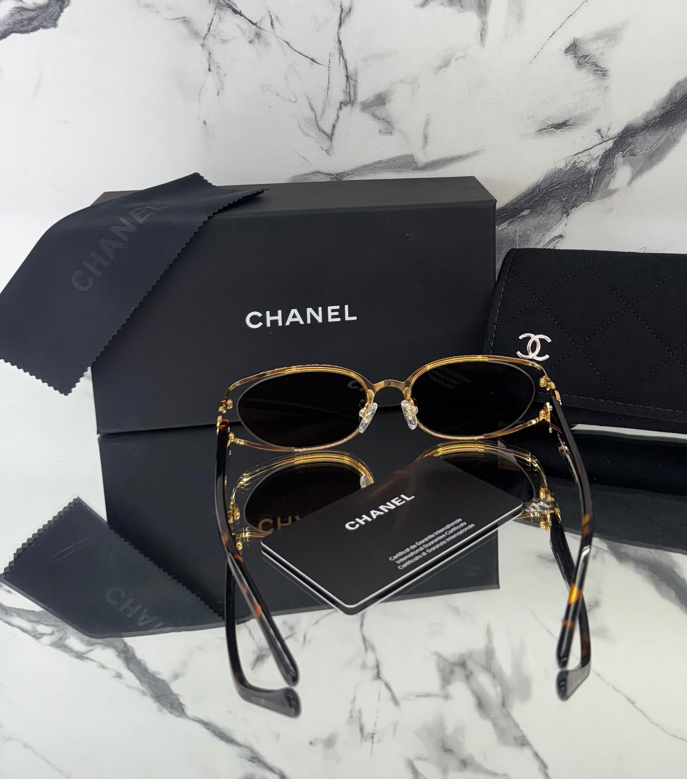 Chanel1
