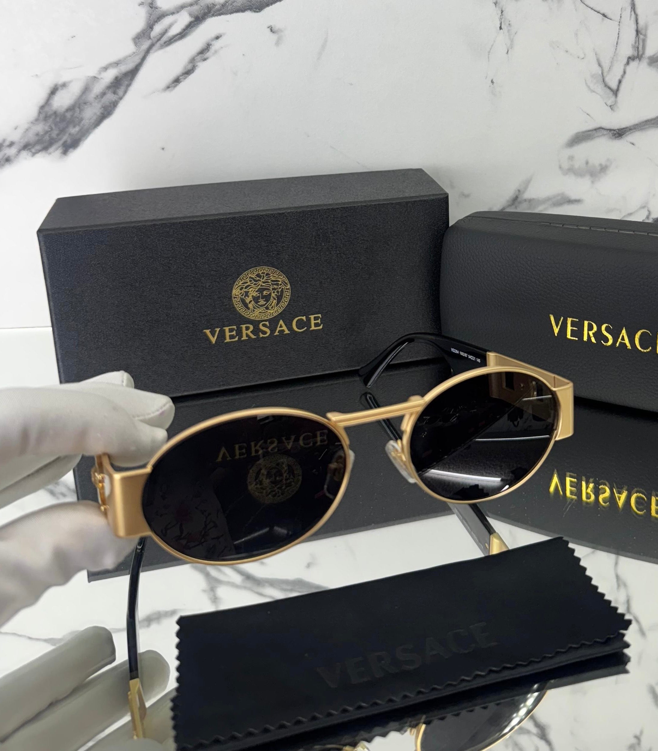 VERSACE1