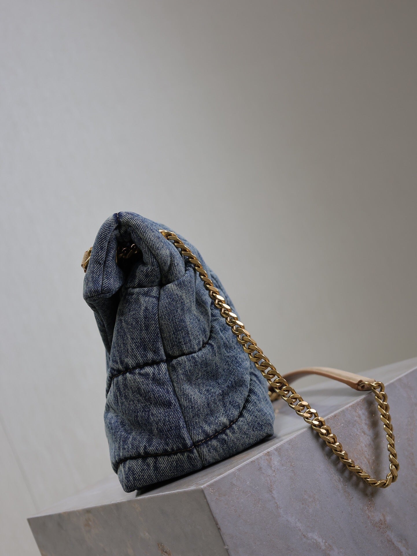 Bolsa shoulder azul Puffer