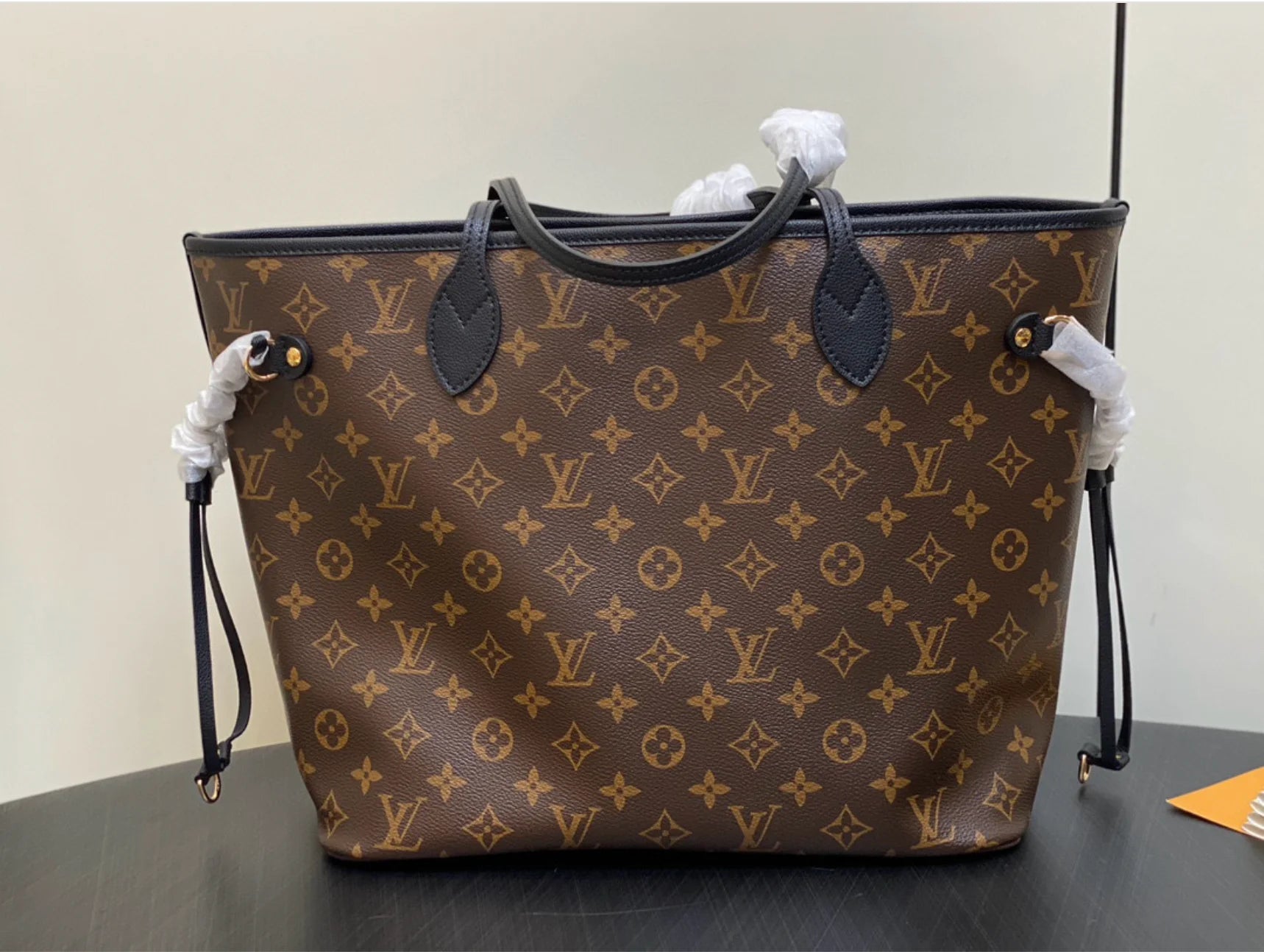 NEVERFULL INSIDE OUT NEGRO