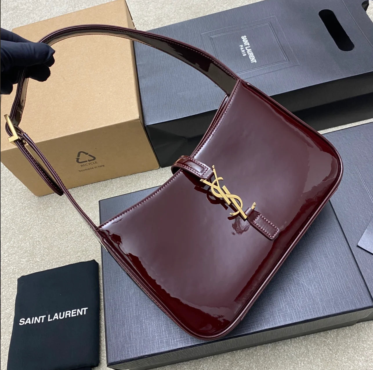 EL 5 A 7 MINI CHAROL VINO