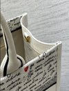 BOLSA DE LIBROS DIORAMOUR