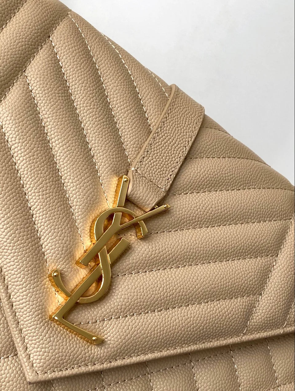 ENVELOPE DARK BEIGE