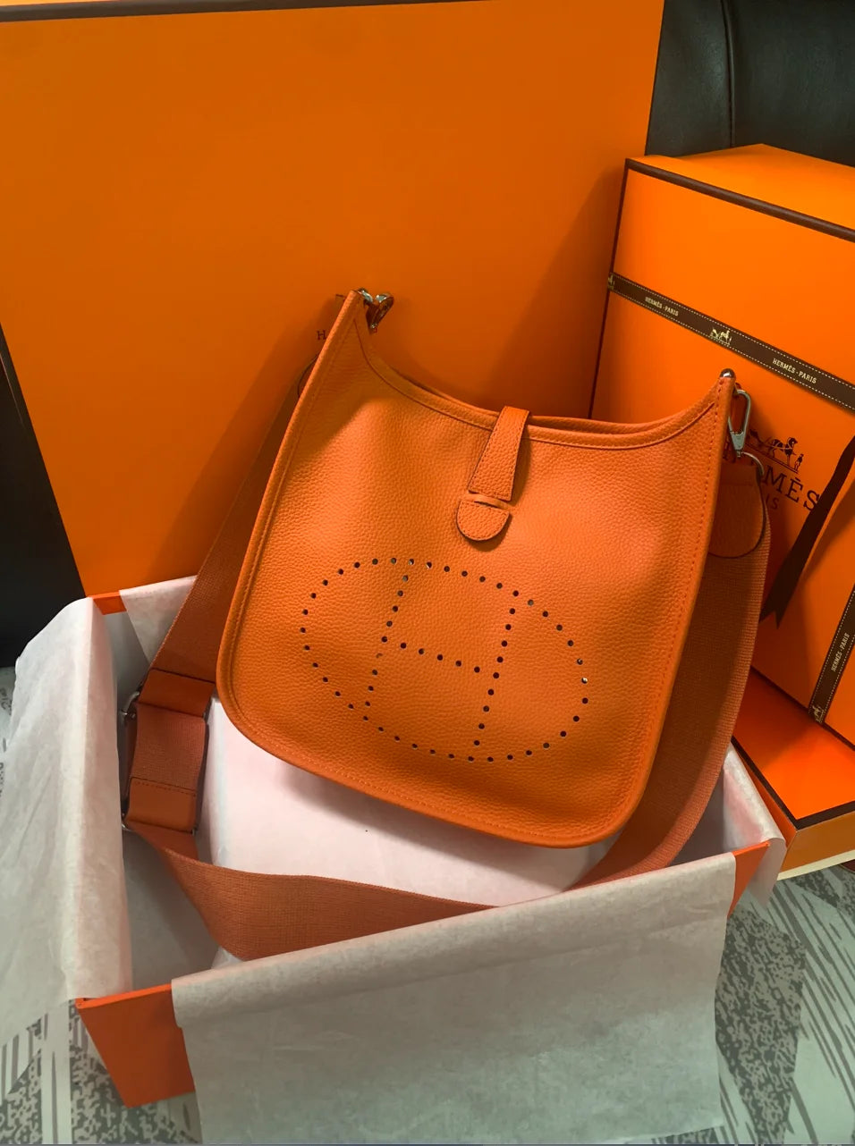 EVELYNE PM ORANGE