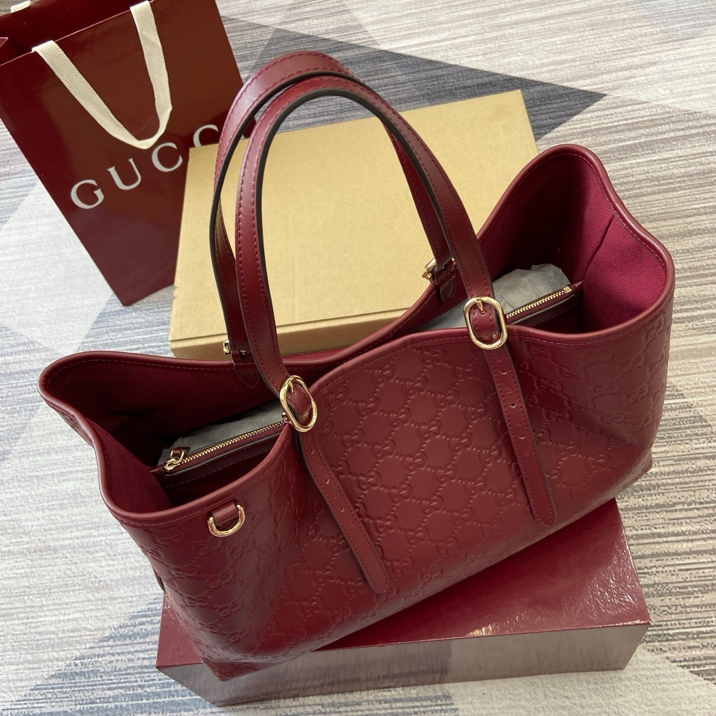 Bolso tote GG Emblem tamaño grande