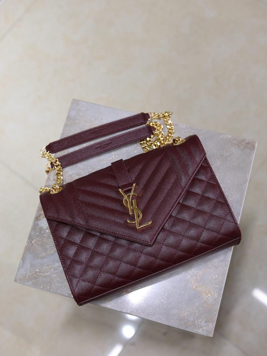 Bolso Envelope Mediano