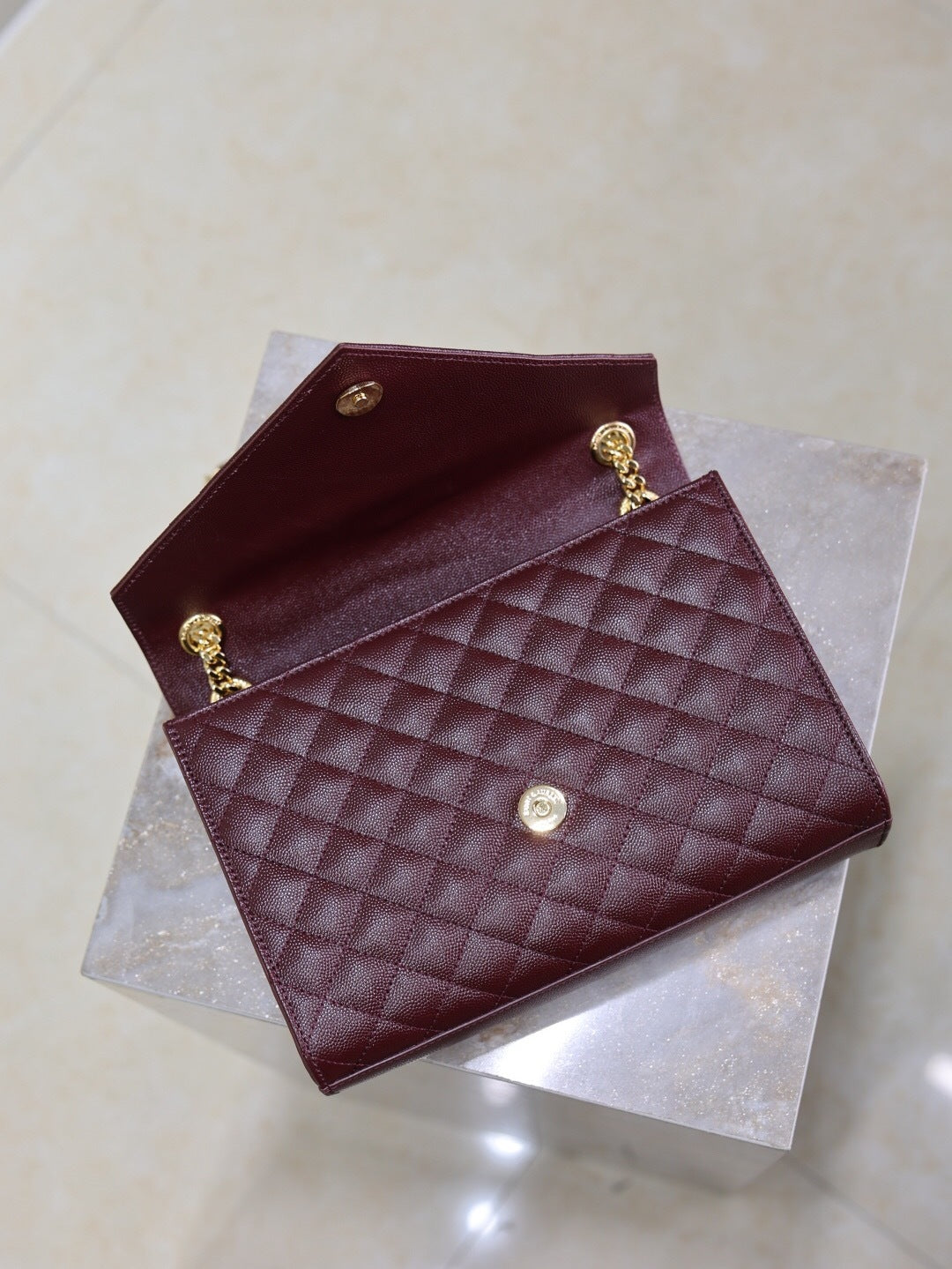 Bolso Envelope Mediano